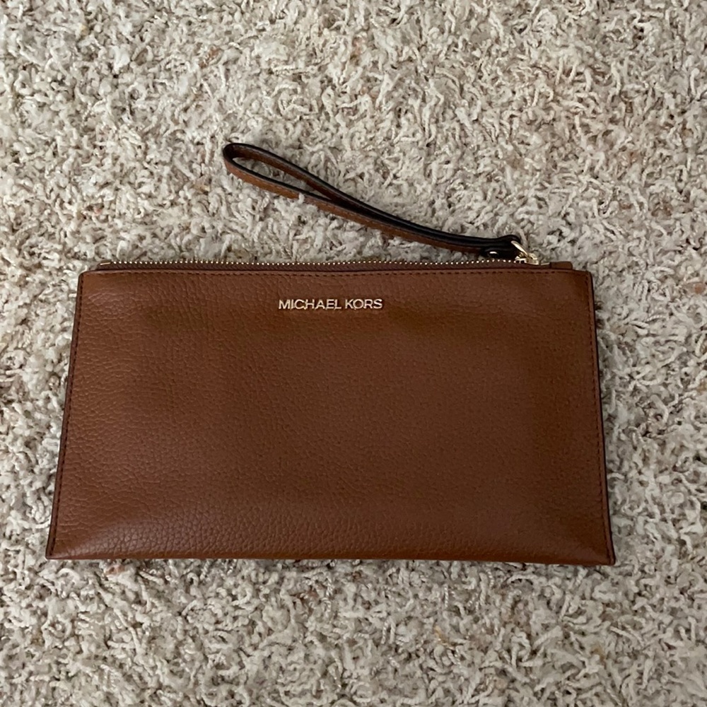 Michael Kors Tan Wristlet NEVER USED